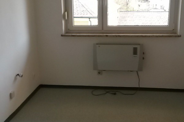 Obere Dorfstraße: 3-Zimmerwohnung mit Balkon
