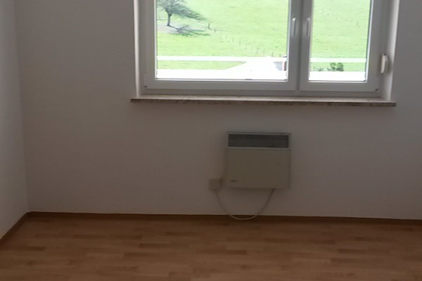 Obere Dorfstraße: 3-Zimmerwohnung mit Balkon