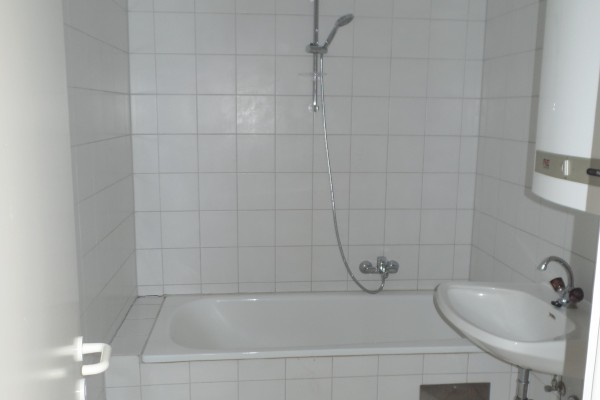 Südtirolerstraße: preiswerte 2-Zimmerwohnung
