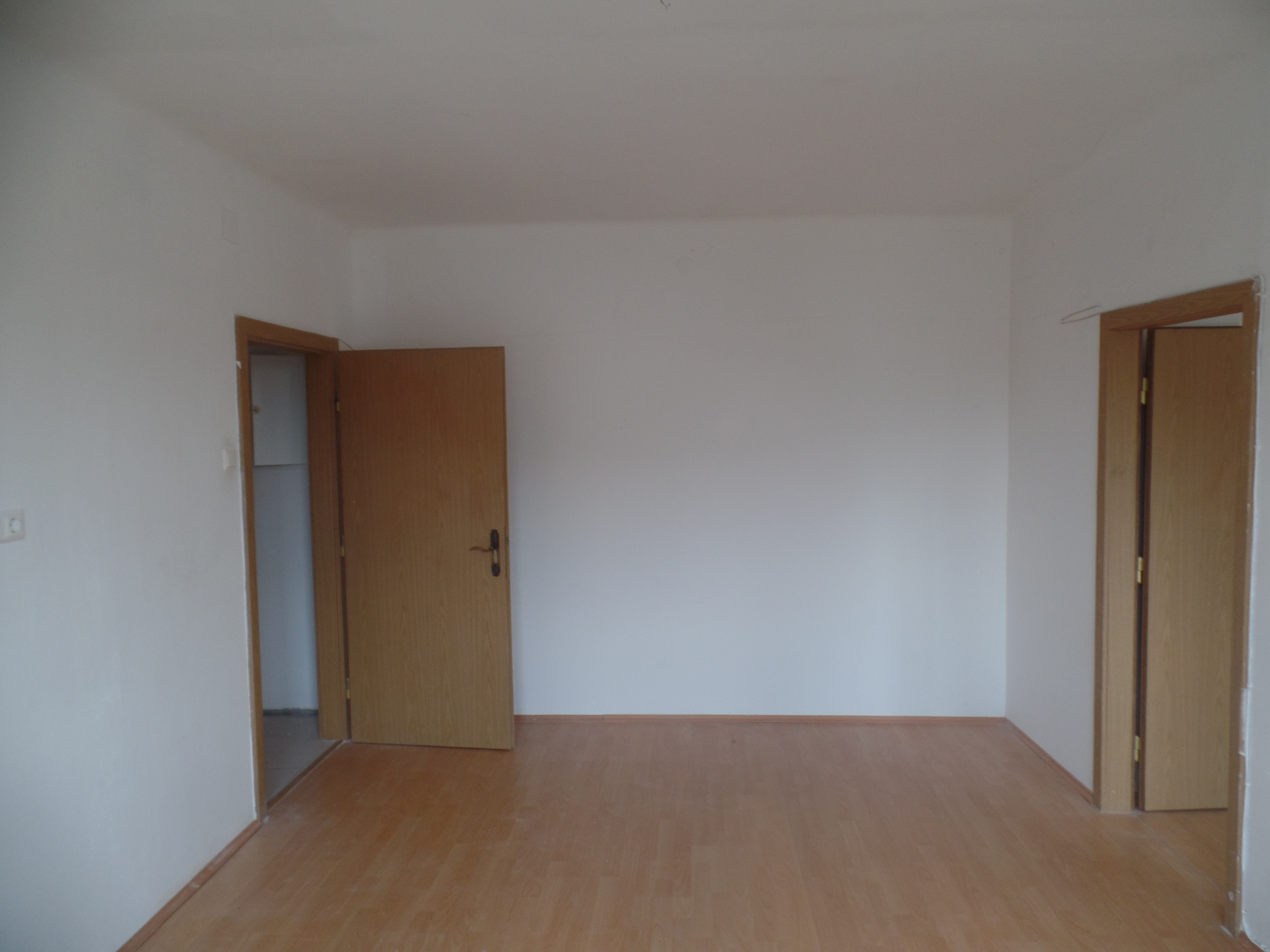 Obere Dorfstraße 15/5: 3-Zimmerwohnung mit Balkon